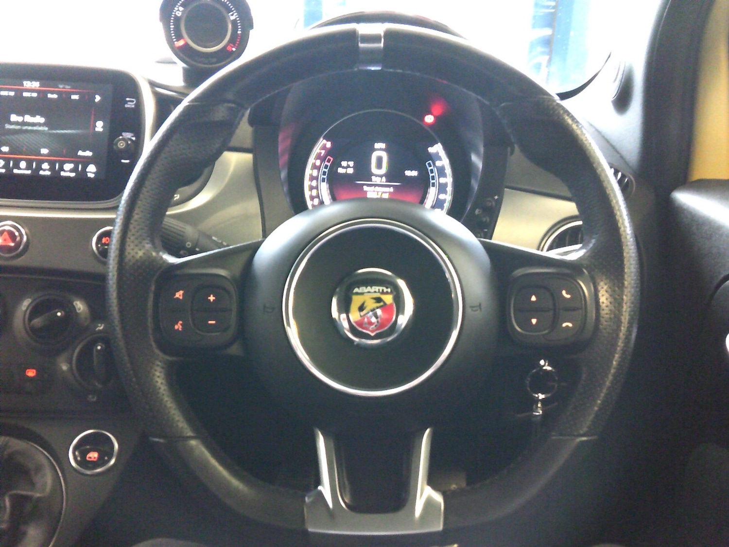 Used Abarth 595 2018 for sale - 76482993: Photo 12