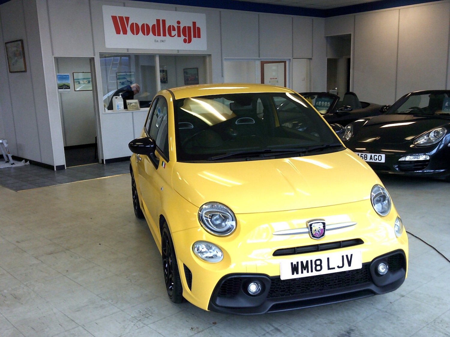 Used Abarth 595 2018 for sale - 76482993: Photo 2