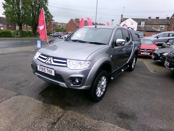 Used Mitsubishi L200 2015 for sale - 78630401: Photo
