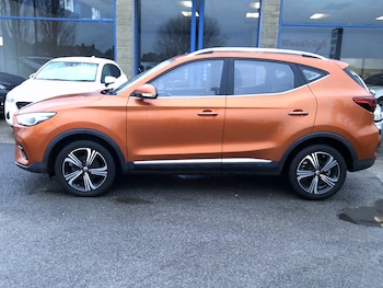 Used MG MG ZS 2022 for sale - 76951103: Photo