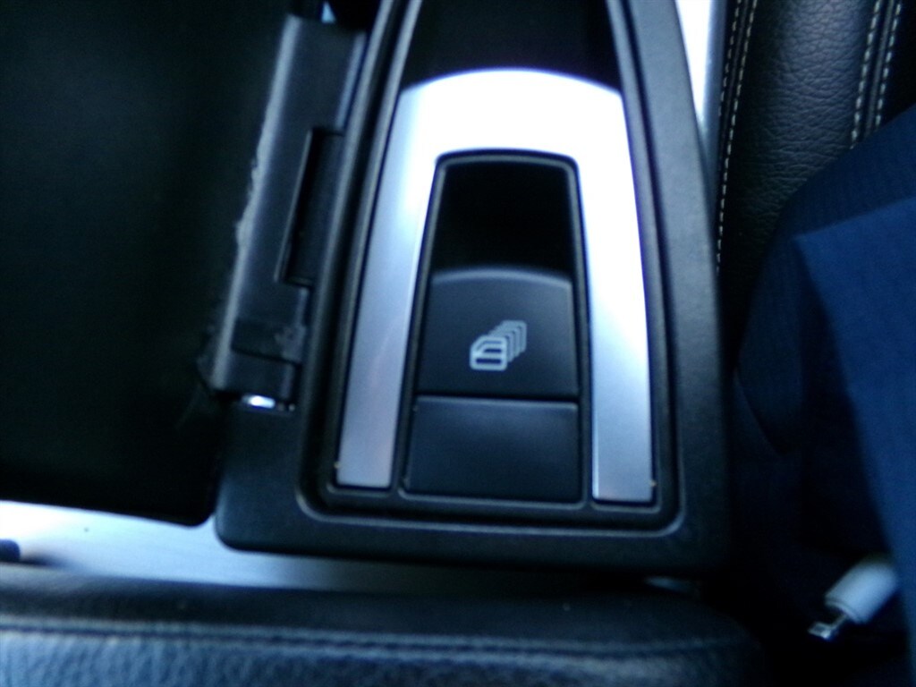 Used Mercedes-Benz SLK 2014 for sale - 77378158: Photo 13