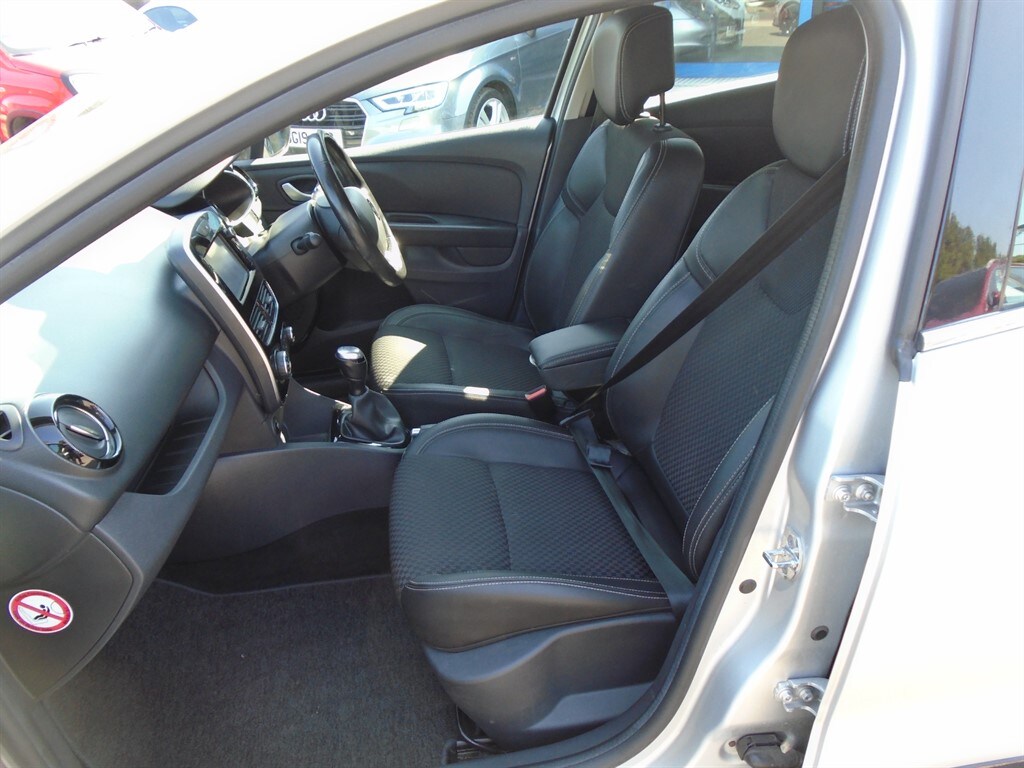 Used Renault Clio 2018 for sale - 77381243: Photo 11