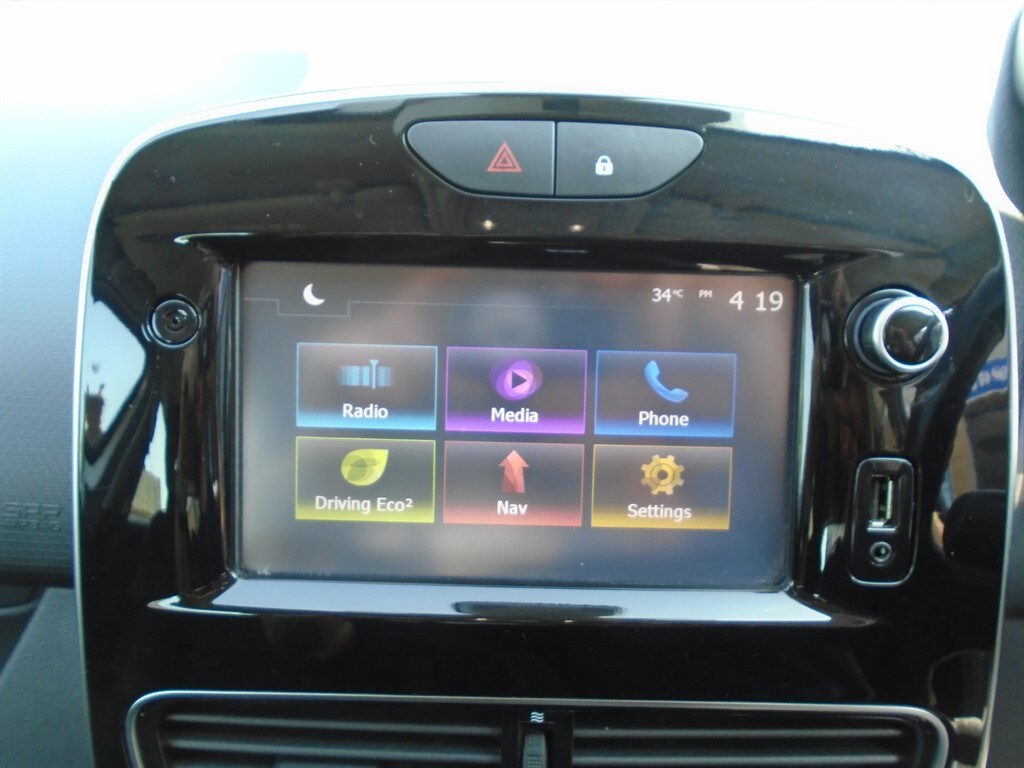 Used Renault Clio 2018 for sale - 77381243: Photo 17