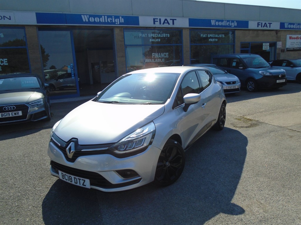 Used Renault Clio 2018 for sale - 77381243: Photo 2