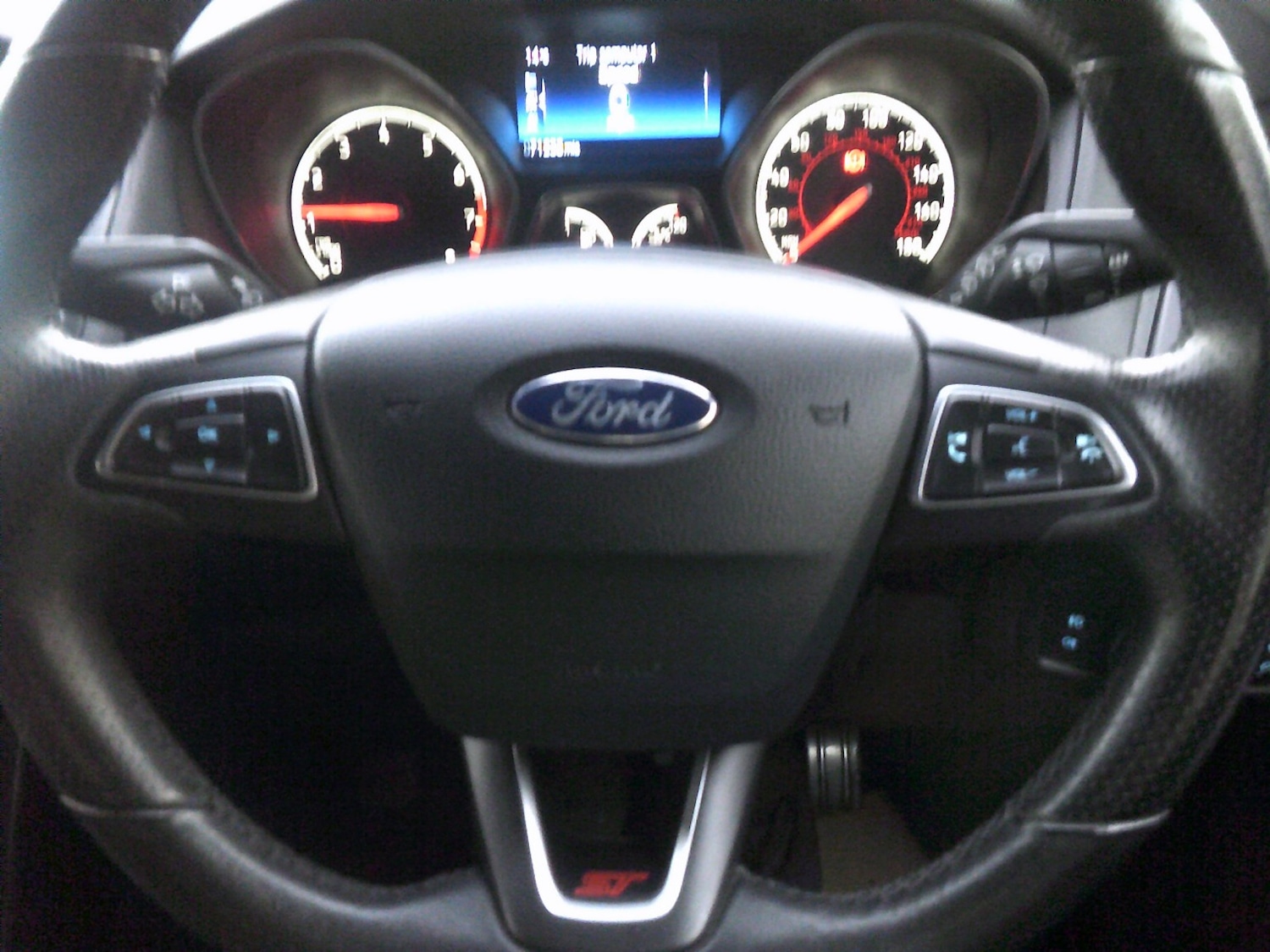 Used Ford Focus 2017 for sale - 76497560: Photo 14