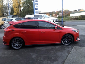 Used Ford Focus 2017 for sale - 76497560: Photo