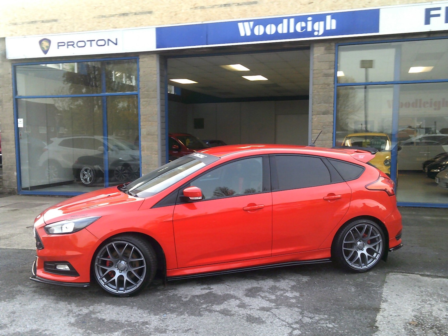 Used Ford Focus 2017 for sale - 76497560: Photo 9