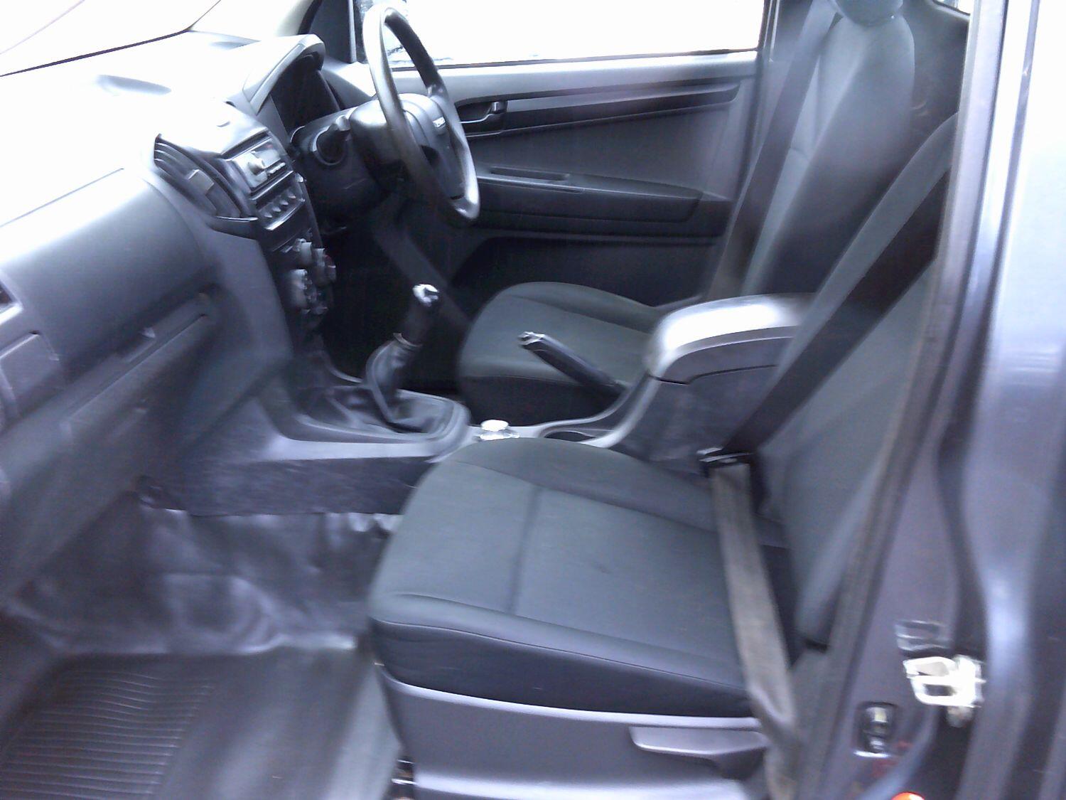 Used Isuzu D-Max 2017 for sale - 75975578: Photo 10