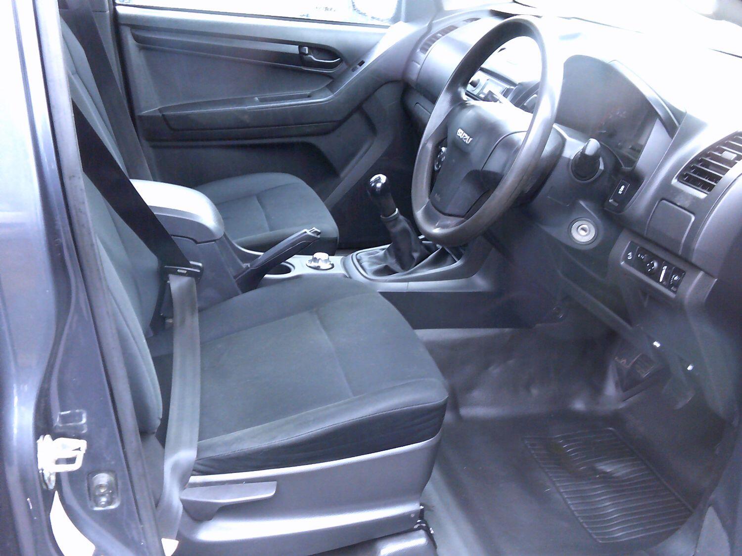 Used Isuzu D-Max 2017 for sale - 75975578: Photo 11