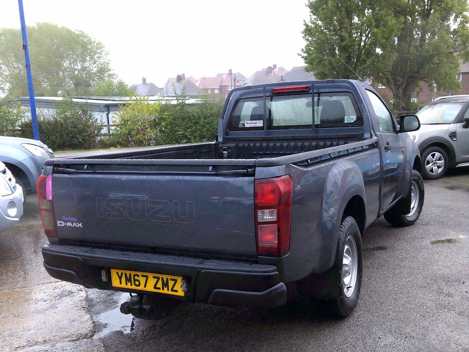 Used Isuzu D-Max 2017 for sale - 75975578: Photo 6