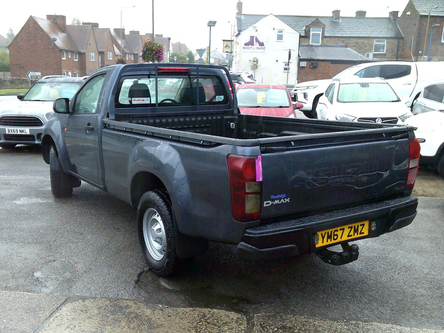 Used Isuzu D-Max 2017 for sale - 75975578: Photo 8