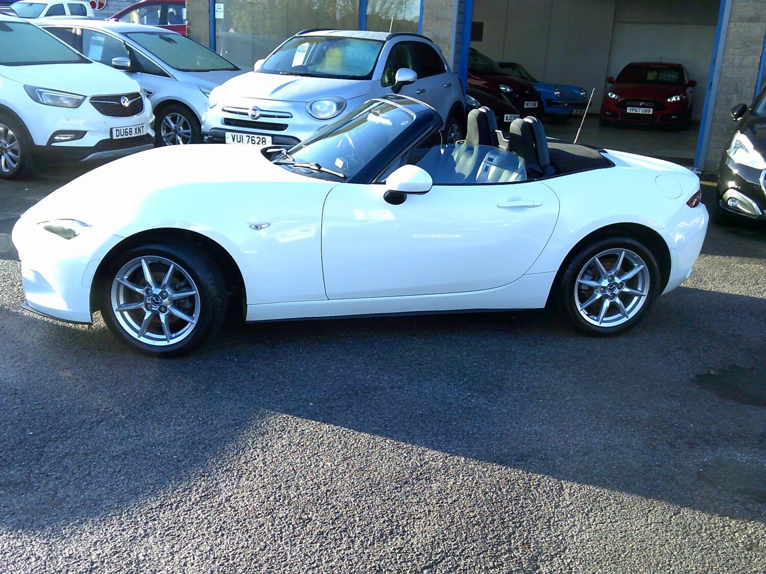 Used Mazda MX-5 2017 for sale - 76565200: Photo 13