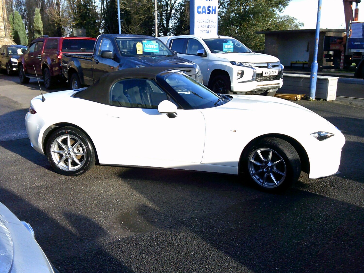 Used Mazda MX-5 2017 for sale - 76565200: Photo 4