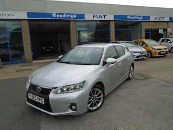 Used Lexus CT 2014 for sale - 75598928: Photo