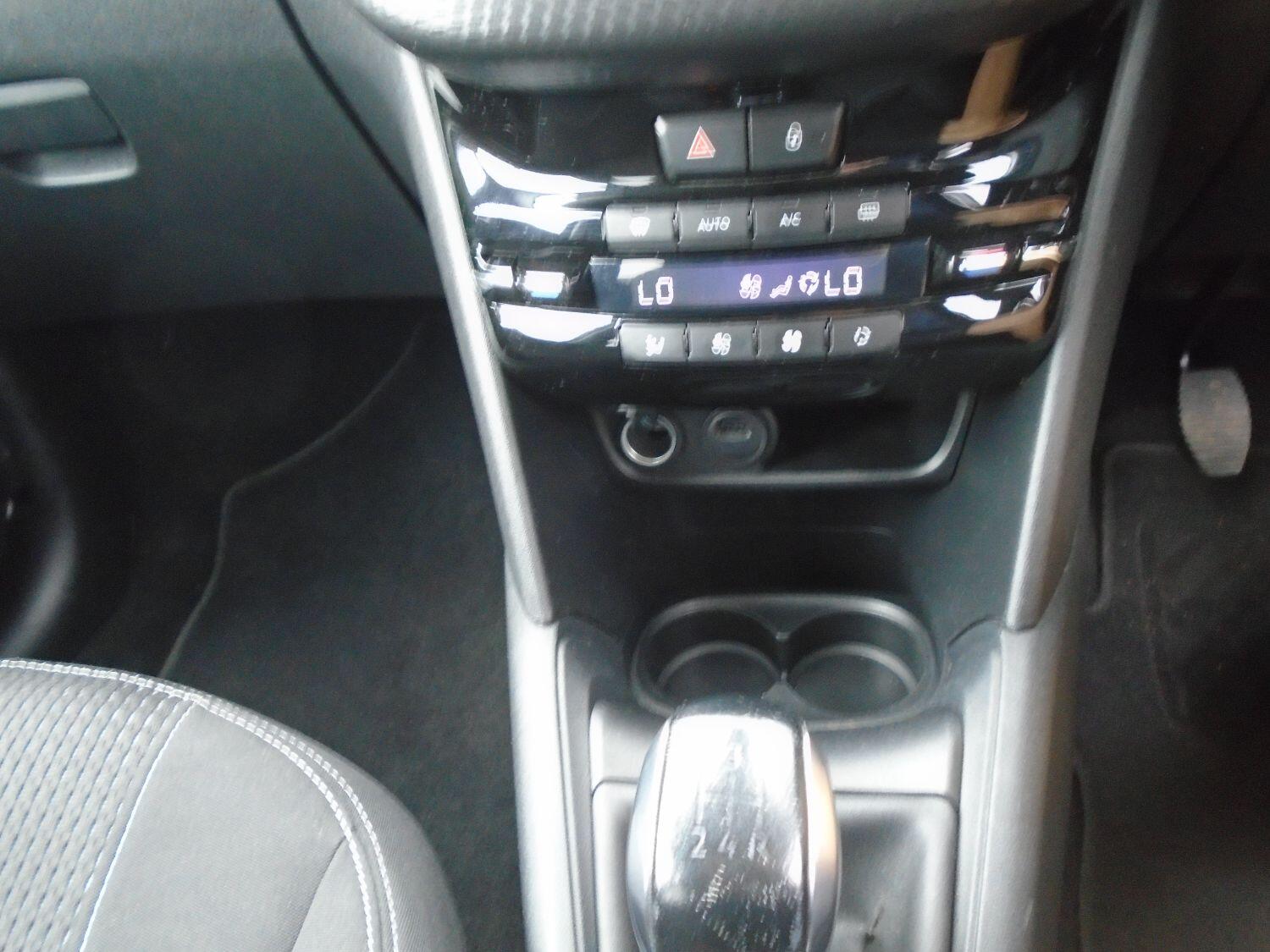 Used Peugeot 208 2019 for sale - 76793758: Photo 19