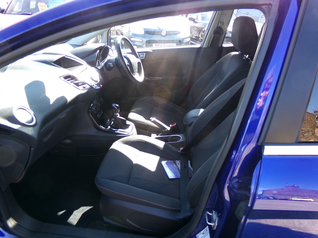 Used Ford Fiesta 2015 for sale - 78117054: Photo 10