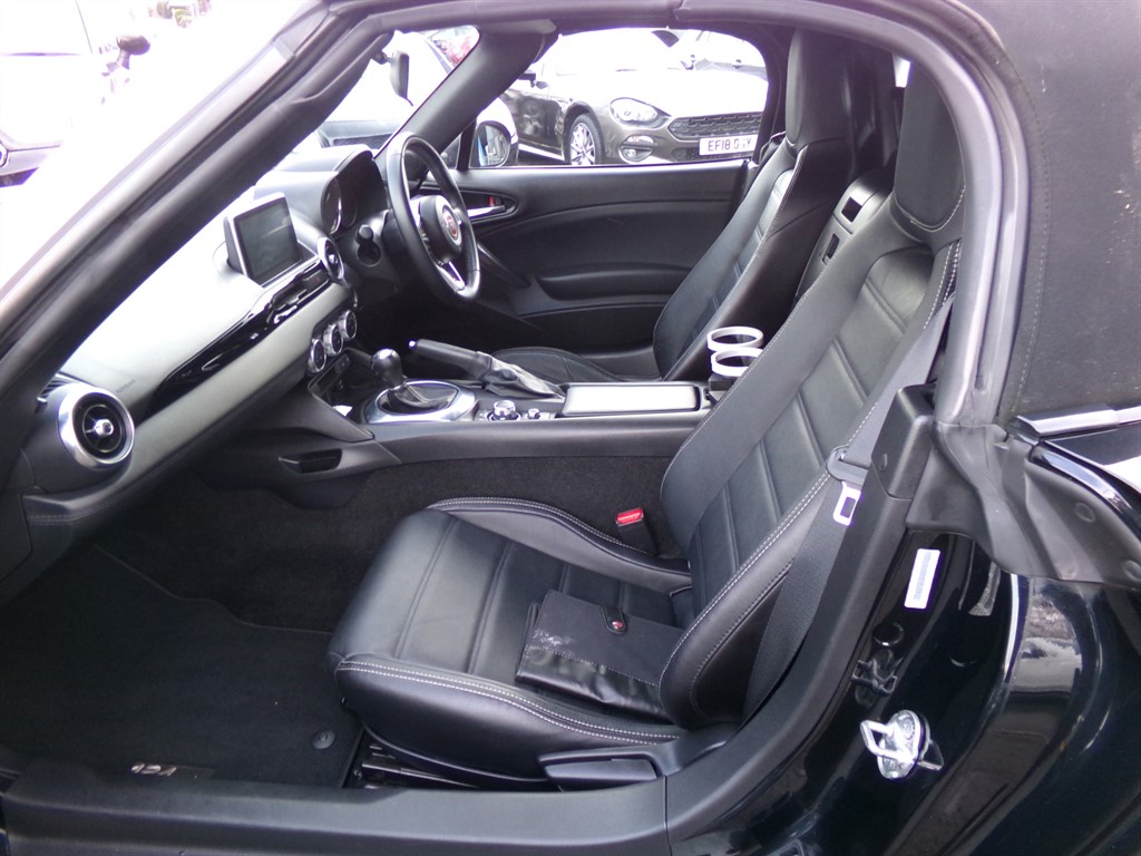 Used Fiat 124 Spider 2017 for sale - 77462111: Photo 7