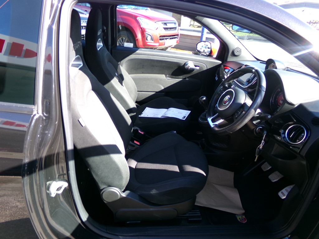 Used Abarth 595 2018 for sale - 78028231: Photo 5