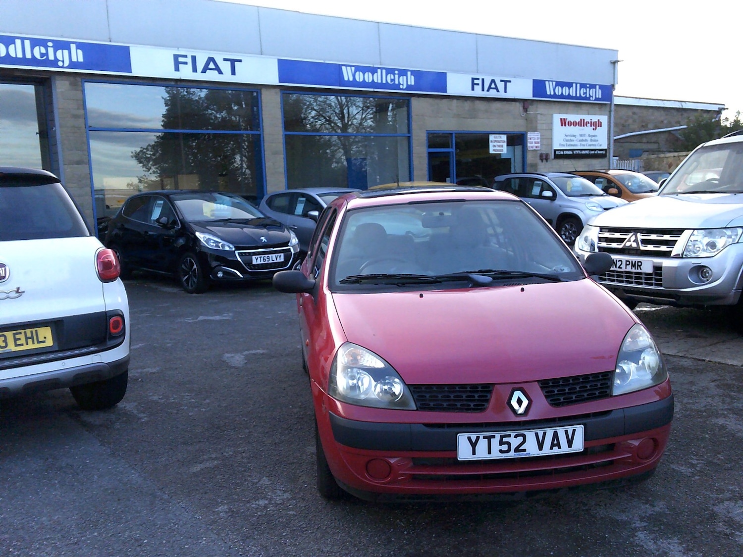Used Renault Clio 2002 for sale - 76397051: Photo 1