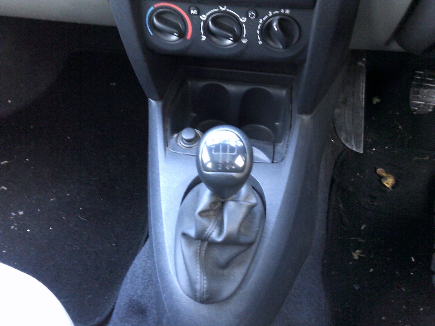 Used Renault Clio 2002 for sale - 76397051: Photo 14