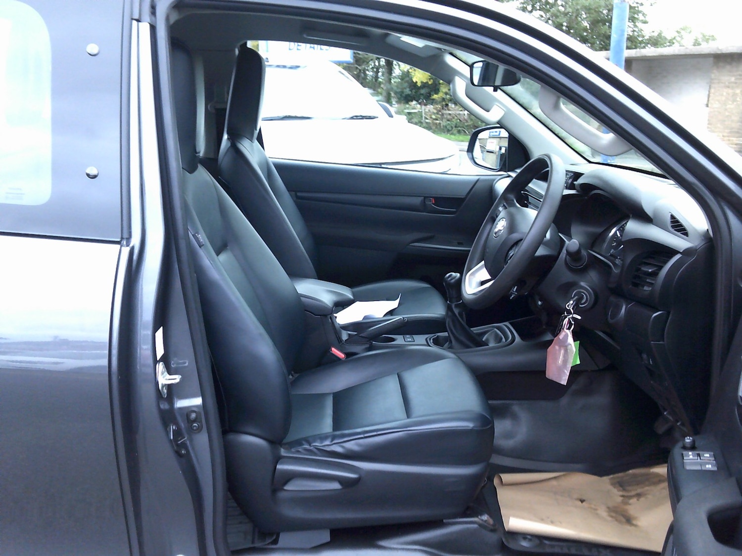 Used Toyota Hilux 2021 for sale - 76455492: Photo 6