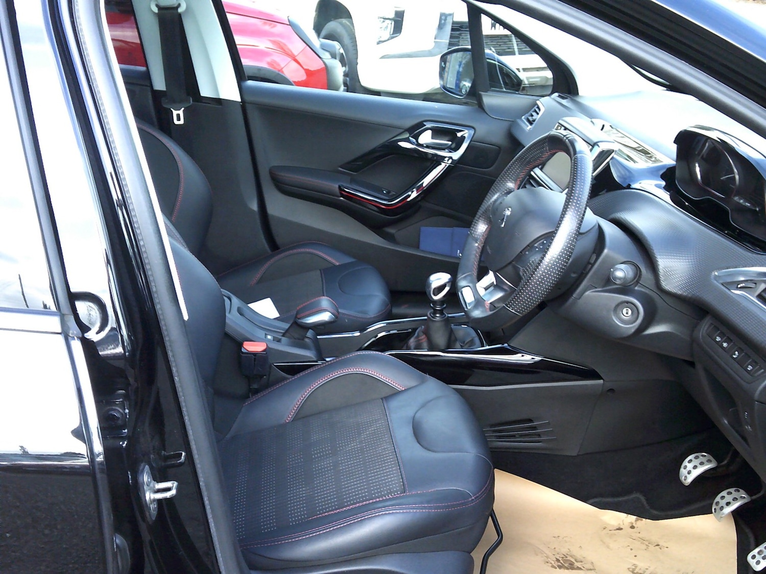 Used Peugeot 2008 2019 for sale - 76643298: Photo 7