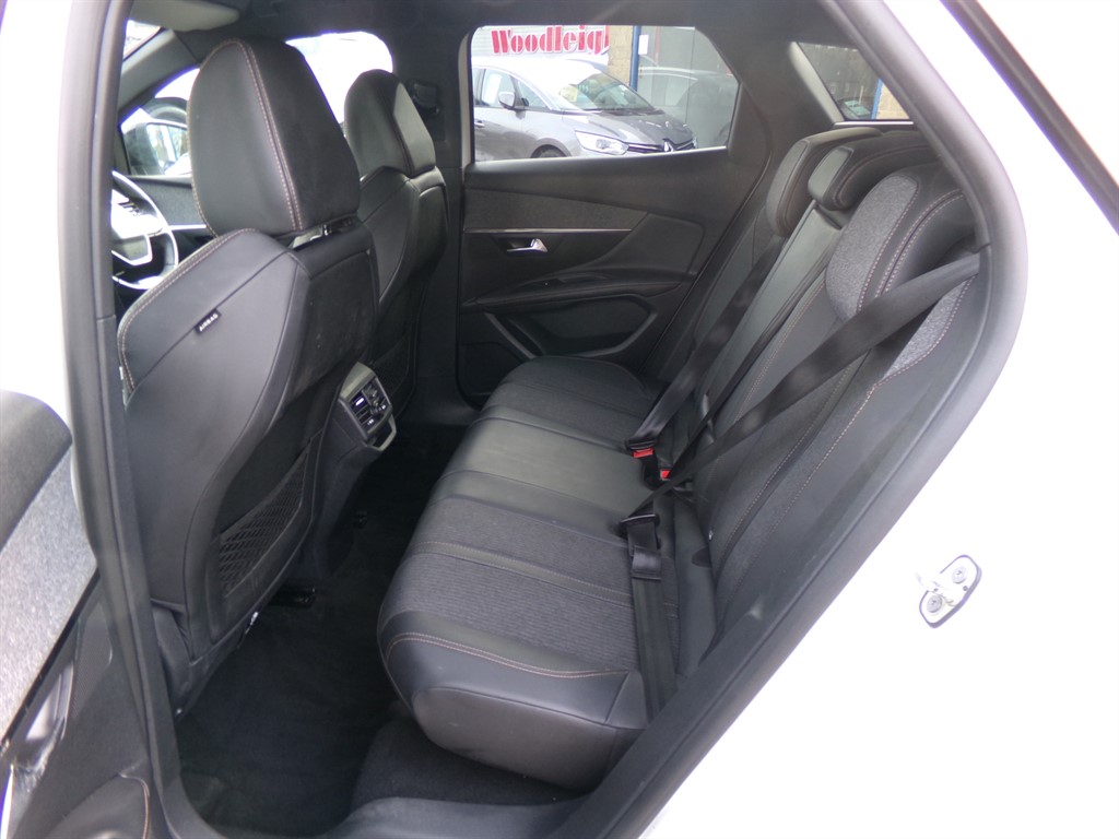 Used Peugeot 3008 2017 for sale - 77965536: Photo 6