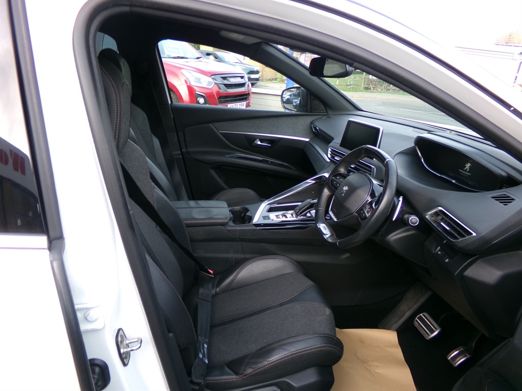 Used Peugeot 3008 2017 for sale - 77965536: Photo 9