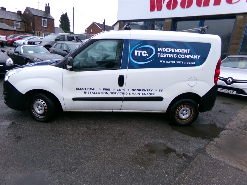 Used Vauxhall Combo 2016 for sale - 77552601: Photo 5