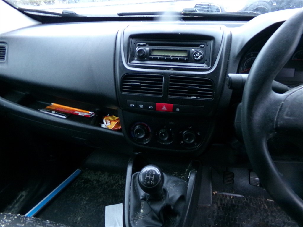 Used Vauxhall Combo 2016 for sale - 77552601: Photo 8