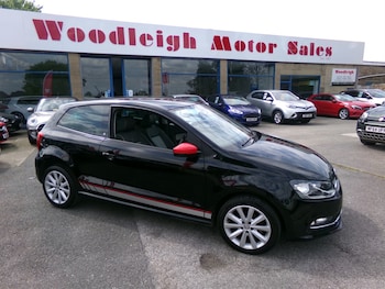 Used Volkswagen Polo 2017 for sale - 78523875: Photo