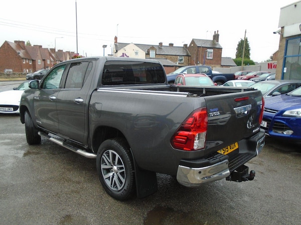 Used Toyota Hilux 2019 for sale - 75255797: Photo 7