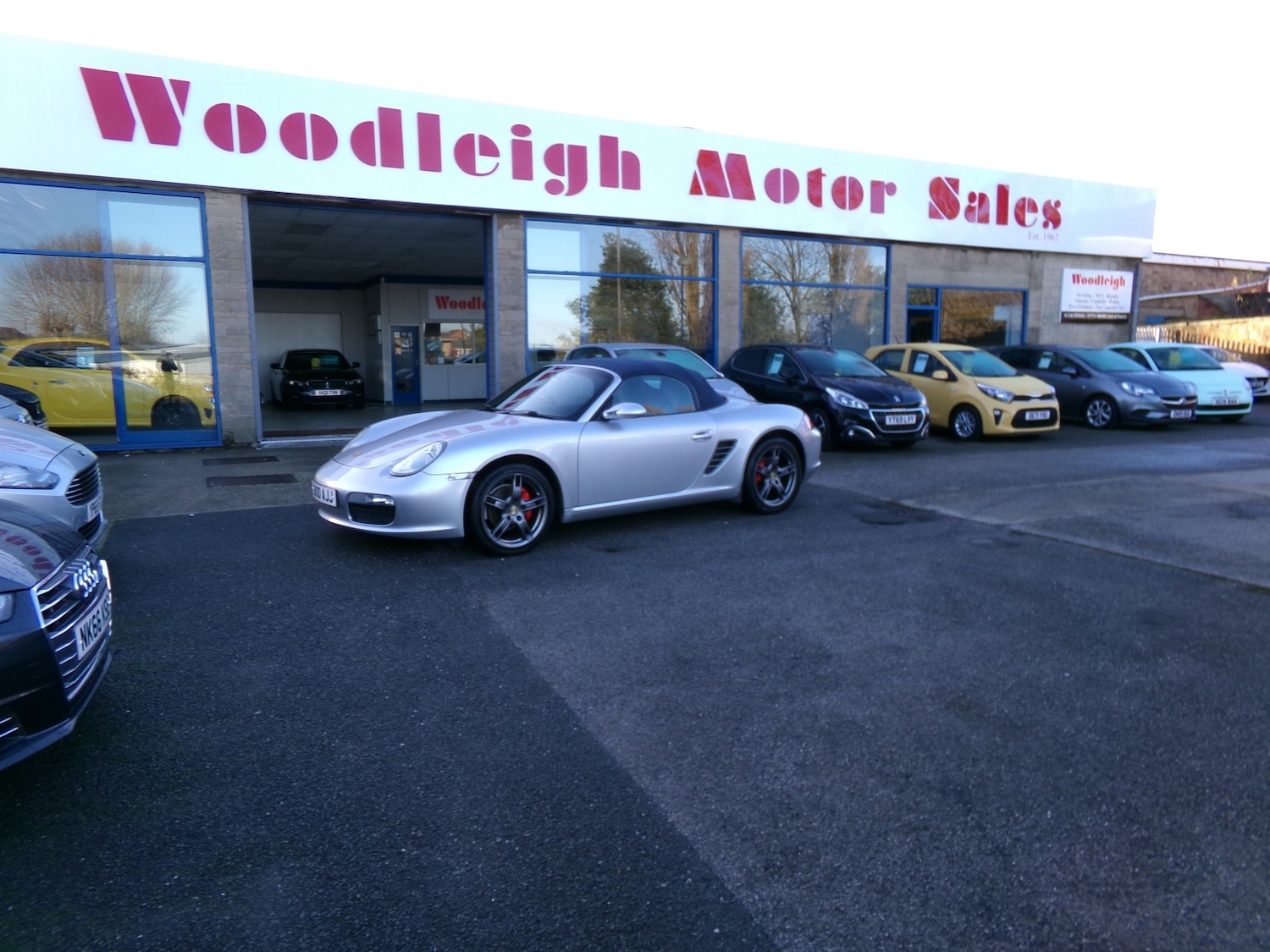 Used Porsche Boxster 2005 for sale - 77011780: Photo 2