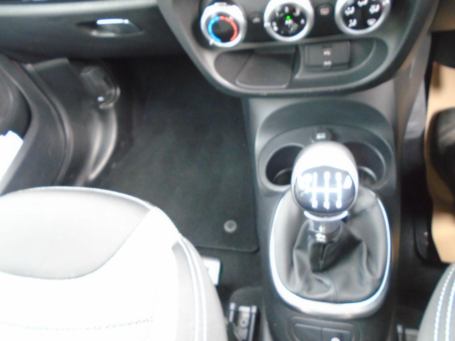 Used Fiat 500L 2016 for sale - 76793771: Photo 19