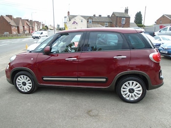 Used Fiat 500L 2016 for sale - 76793771: Photo