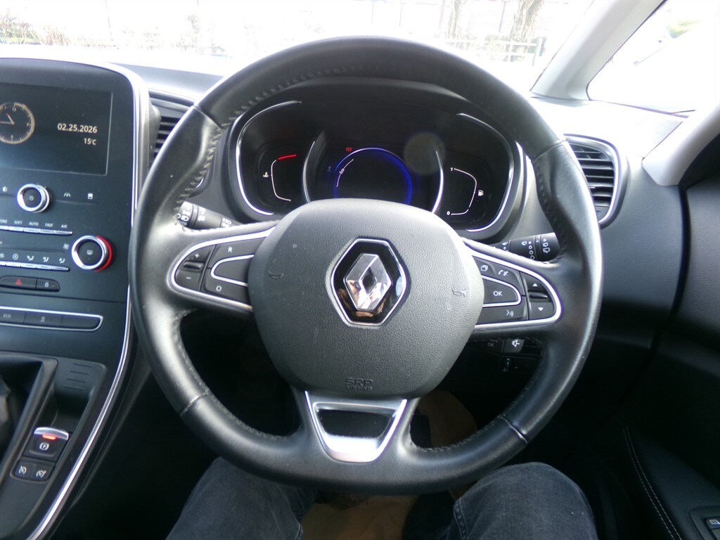 Used Renault Grand Scenic 2019 for sale - 77665329: Photo 12