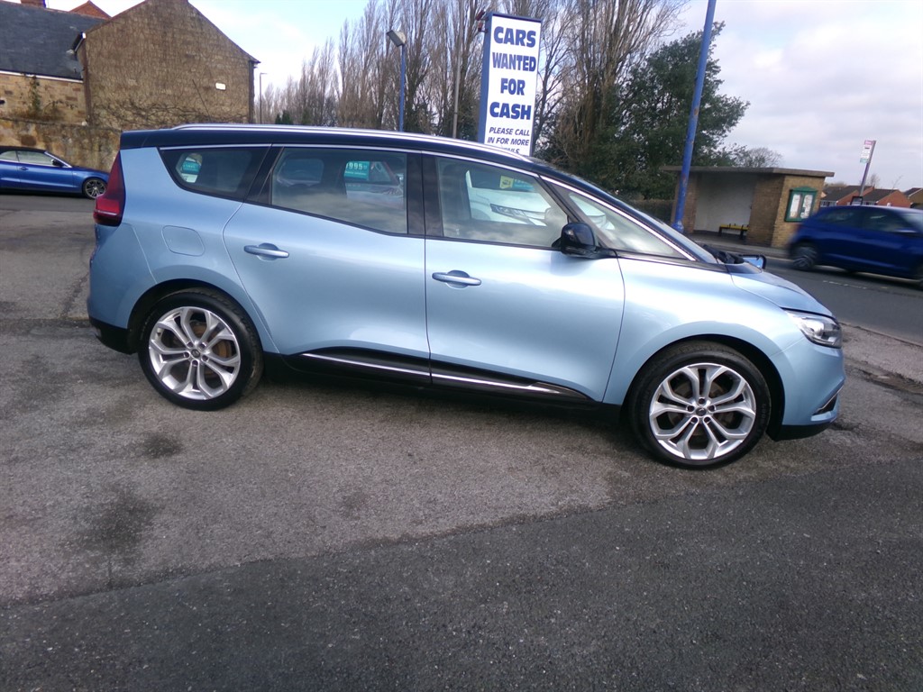 Used Renault Grand Scenic 2019 for sale - 77665329: Photo 4