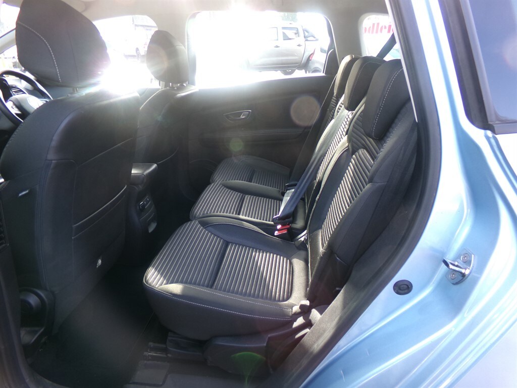 Used Renault Grand Scenic 2019 for sale - 77665329: Photo 9