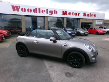 Used MINI Convertible 2019 for sale - 78313935: Photo