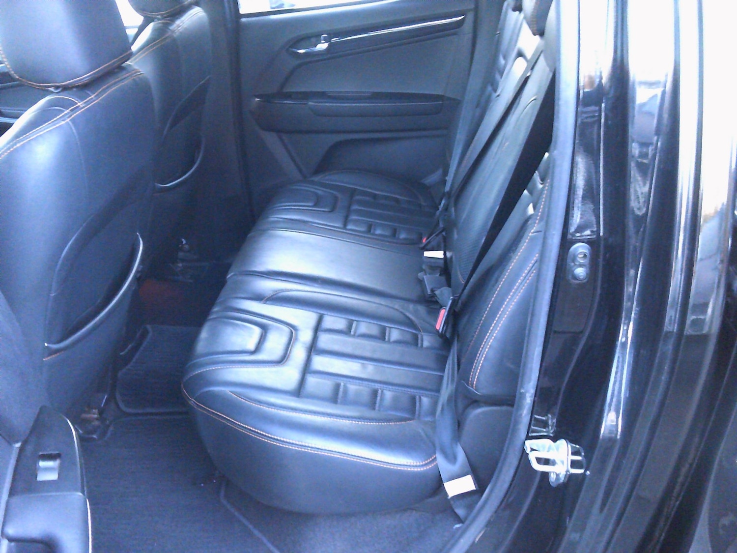 Used Isuzu D-Max 2019 for sale - 76931435: Photo 12