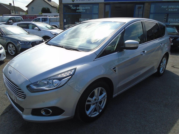 Used Ford S-Max 2015 for sale - 74543493: Photo 3