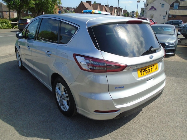Used Ford S-Max 2015 for sale - 74543493: Photo 4