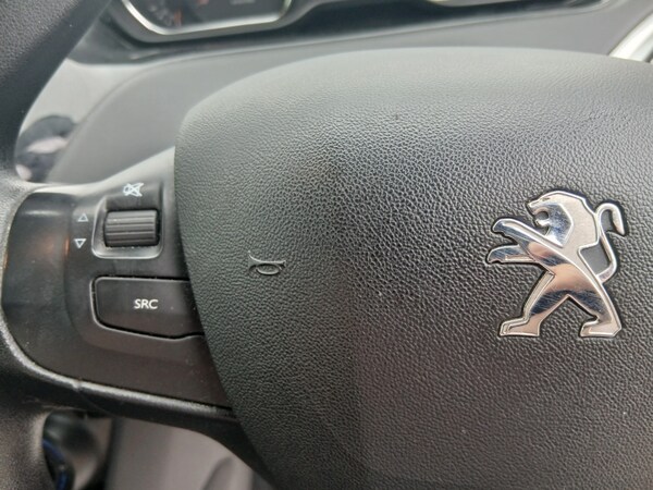 Used Peugeot 208 2012 for sale - 75604087: Photo 12