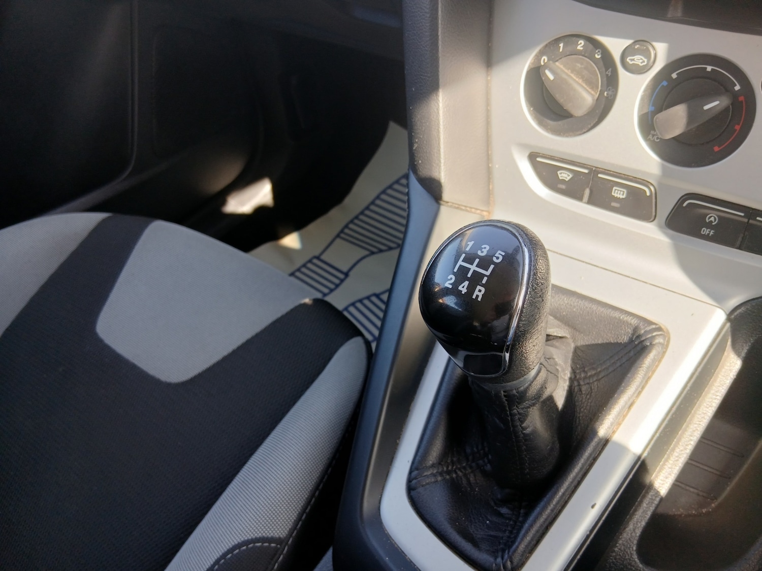 Used Ford Focus 2014 for sale - 78065617: Photo 14