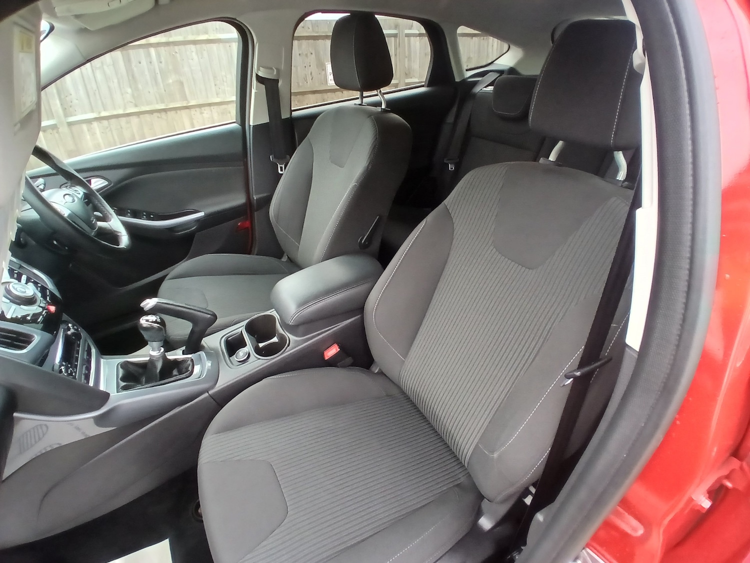 Used Ford Focus 2014 for sale - 76243267: Photo 8
