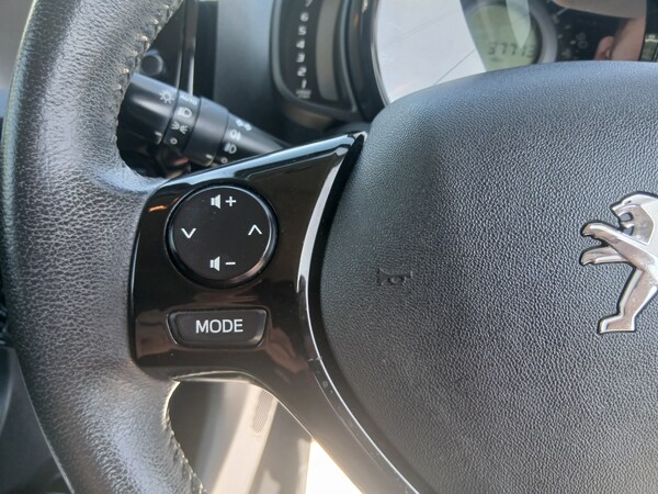 Used Peugeot 108 2014 for sale - 75556758: Photo 13