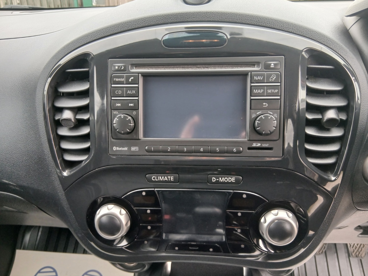 Used Nissan Juke 2010 for sale - 76299152: Photo 17