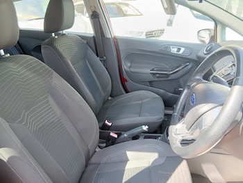 Used Ford Fiesta 2016 for sale - 78298626: Photo