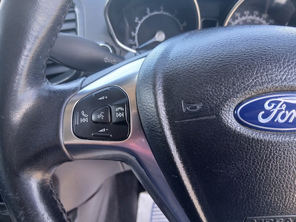 Used Ford Ecosport 2016 for sale - 75555702: Photo 16