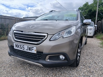 Used Peugeot 2008 2015 for sale - 75514347: Photo